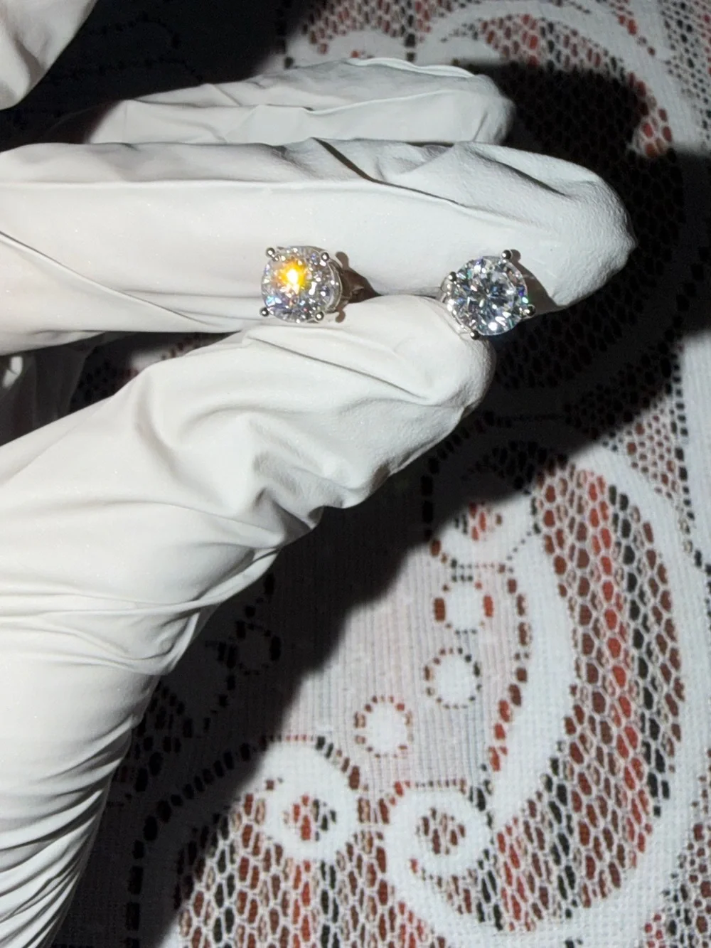 Highest quality Moissanite stud earrings passes diamond testers